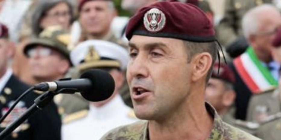 Italy: Army General Suspended for 11 Months for Writing Mean Book